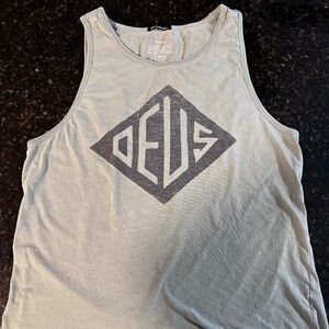 Deus ex machina tank